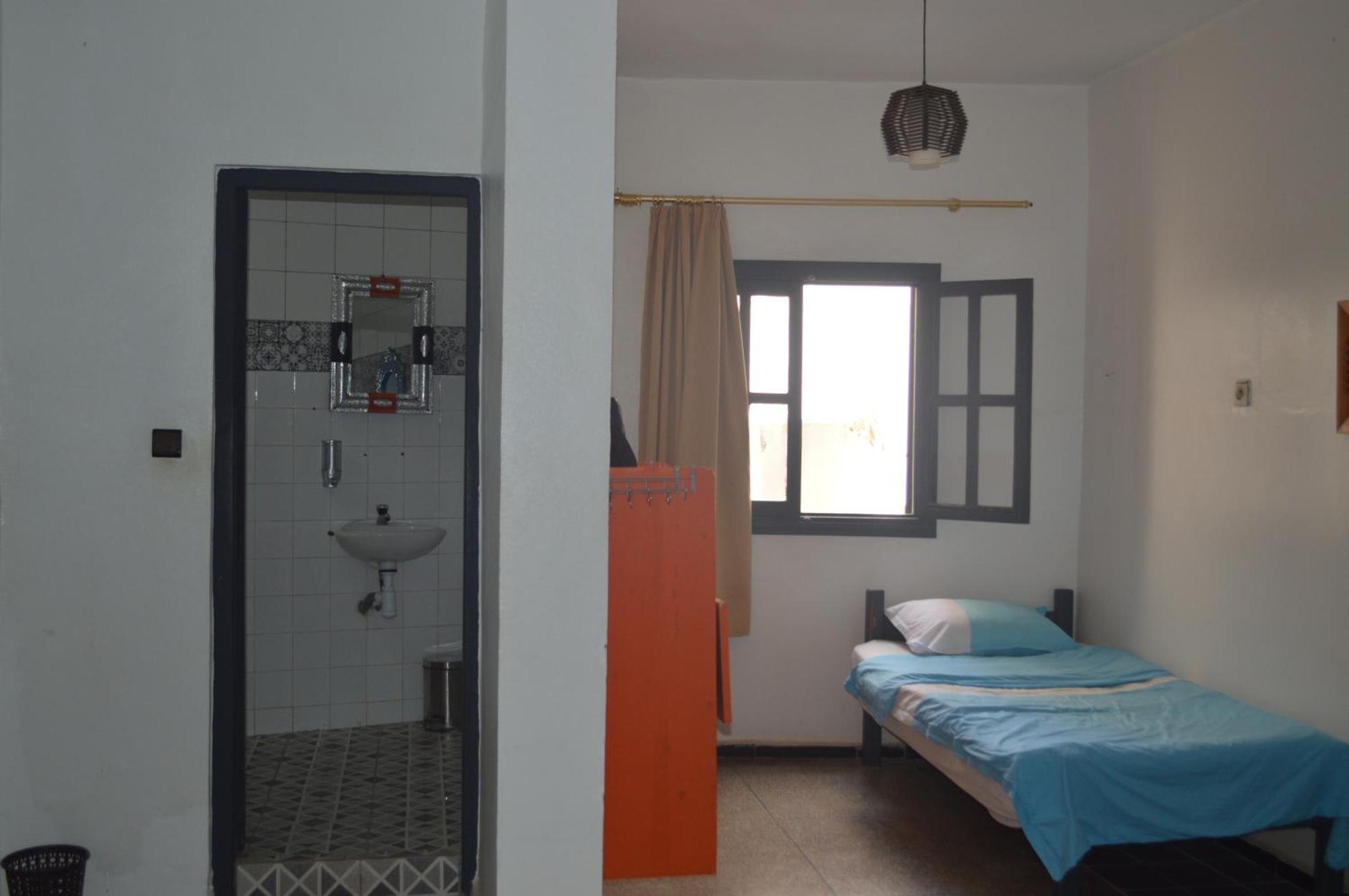 Bed and Breakfast Adventurekeys Surf Yoga Cowork Taghazout Exterior foto