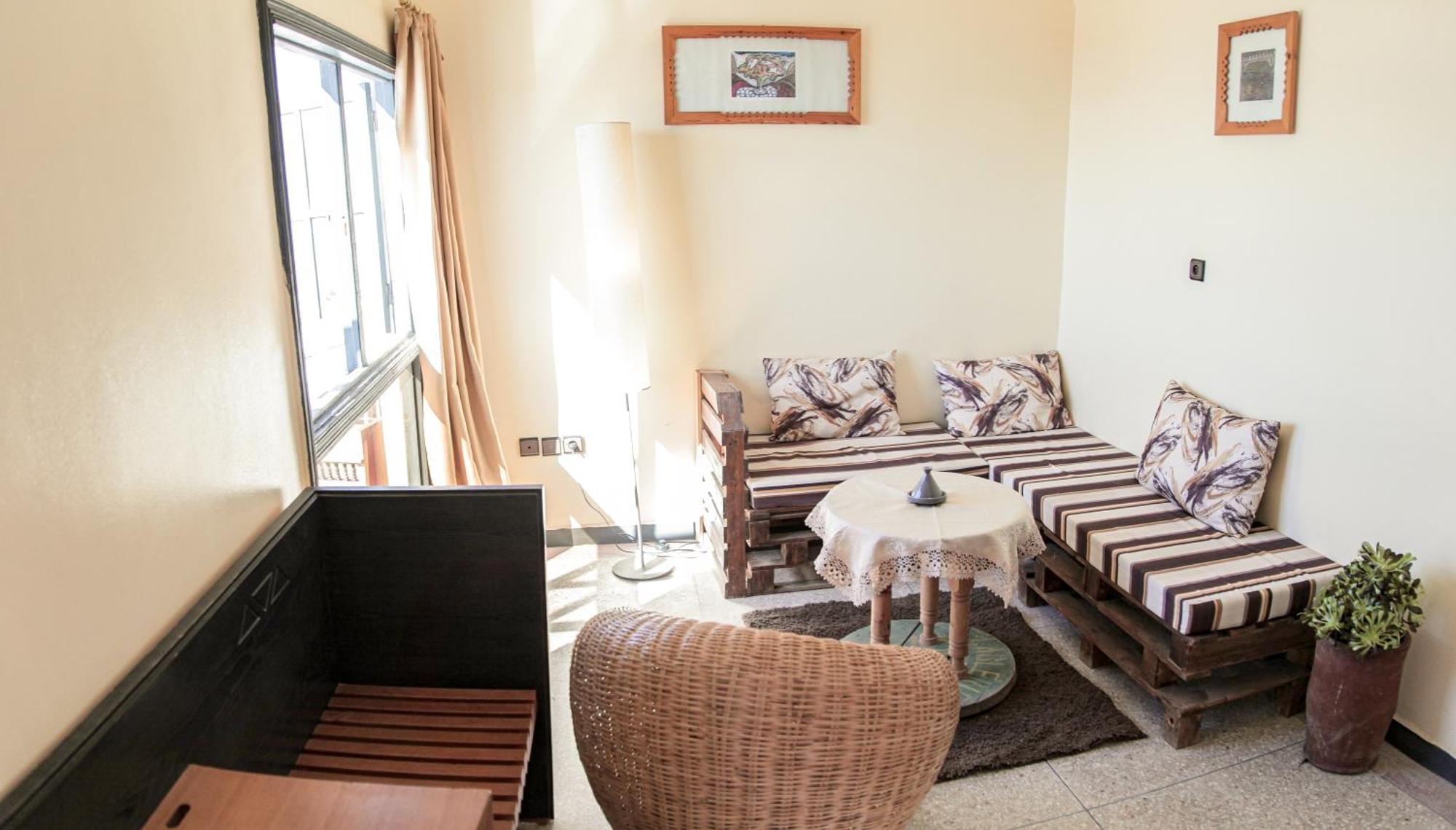 Bed and Breakfast Adventurekeys Surf Yoga Cowork Taghazout Exterior foto